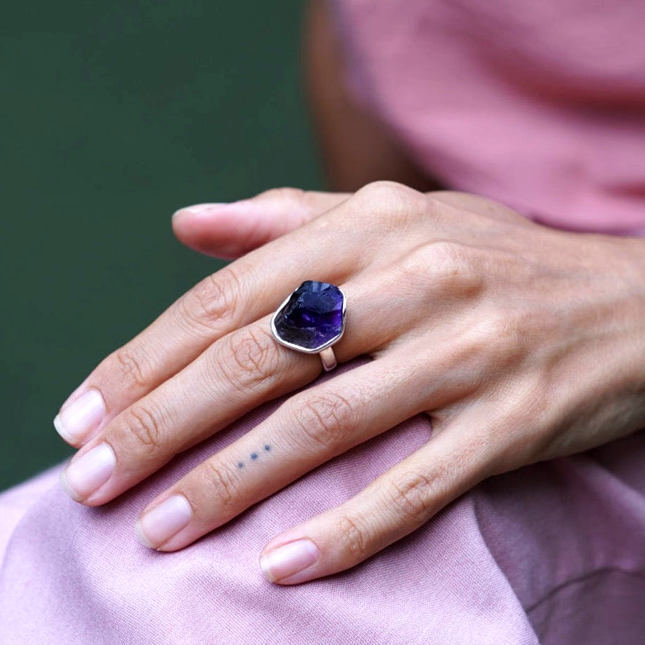 ROUGH AMETHYST ◇ MANIFESTATION RING - 925 Sterling Silver