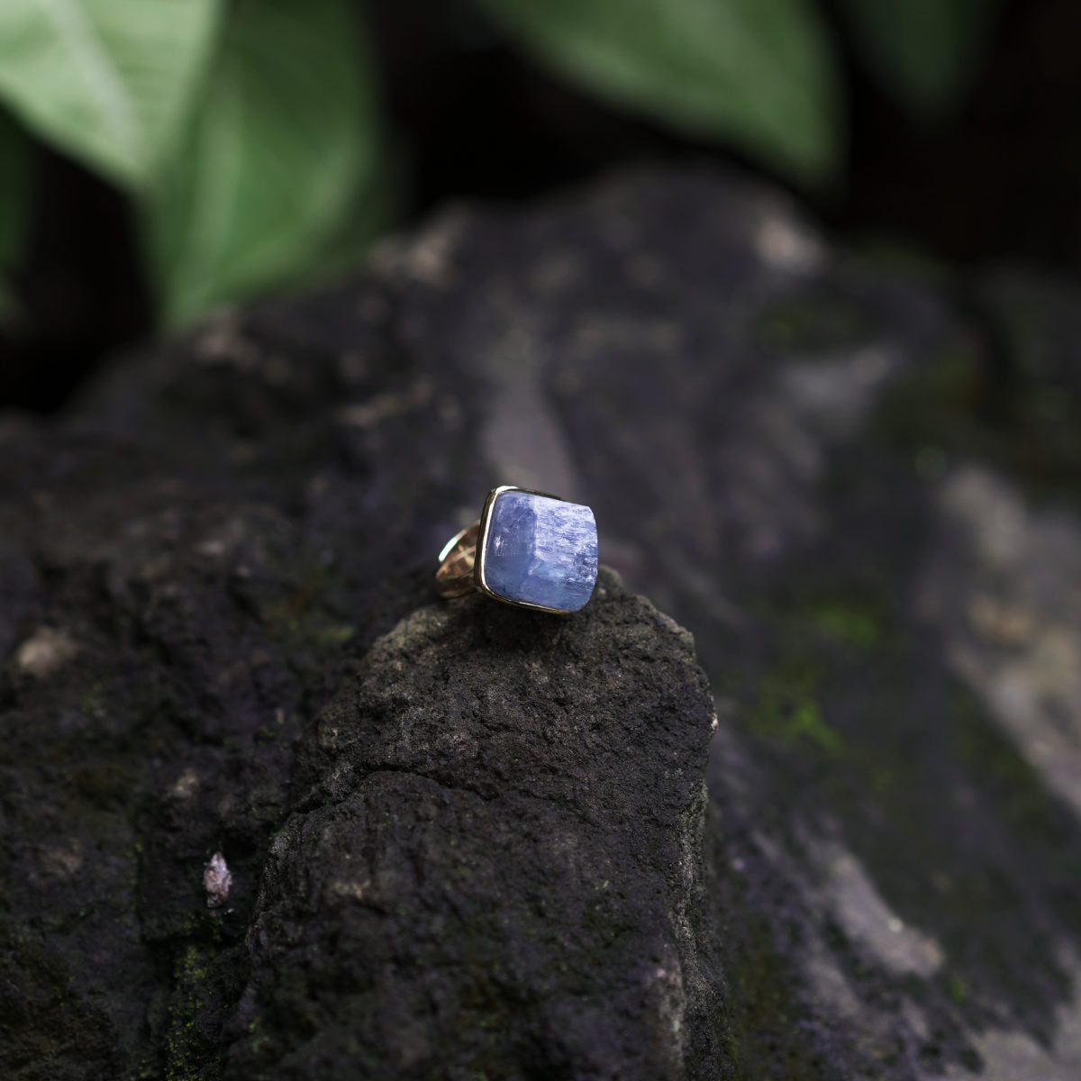 ROUGH AQUAMARINE ◇ MANIFESTATION RING - 18k Vermeil Gold-Plating-BROKENSTONES JEWELRY