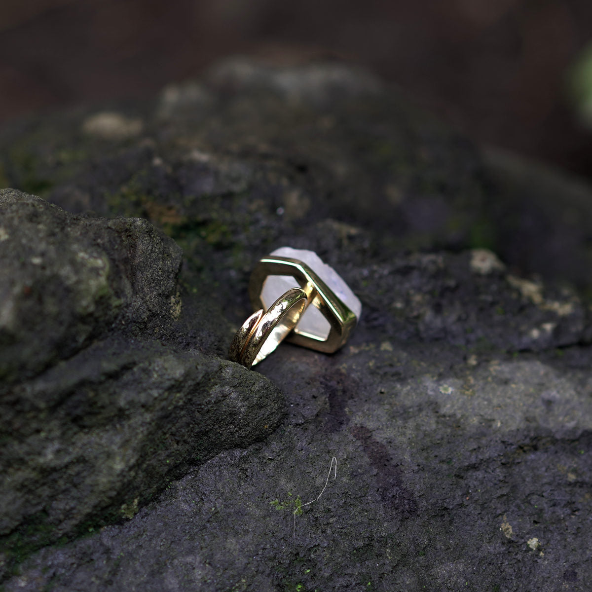 ROUGH MOONSTONE ◇ MANIFESTATION RING - 18k Vermeil Gold-Plating-BROKENSTONES JEWELRY