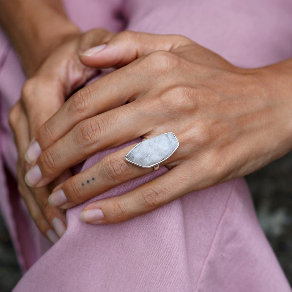 ROUGH MOONSTONE ◇ MANIFESTATION RING - 925 Sterling Silver-BROKENSTONES JEWELRY