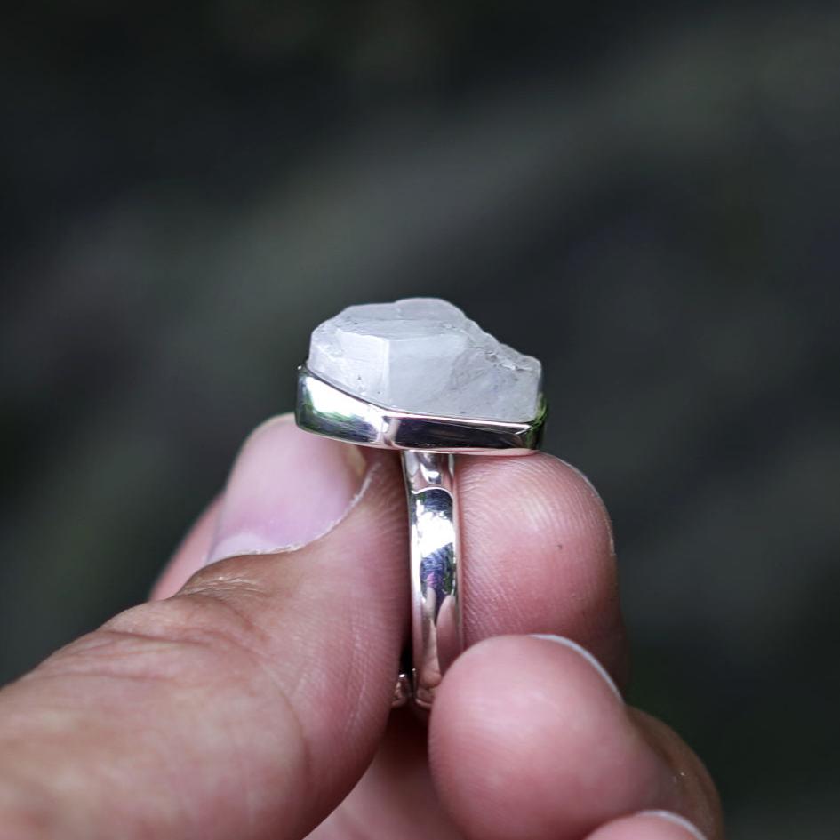 ROUGH MOONSTONE ◇ MANIFESTATION RING - 925 Sterling Silver-BROKENSTONES JEWELRY