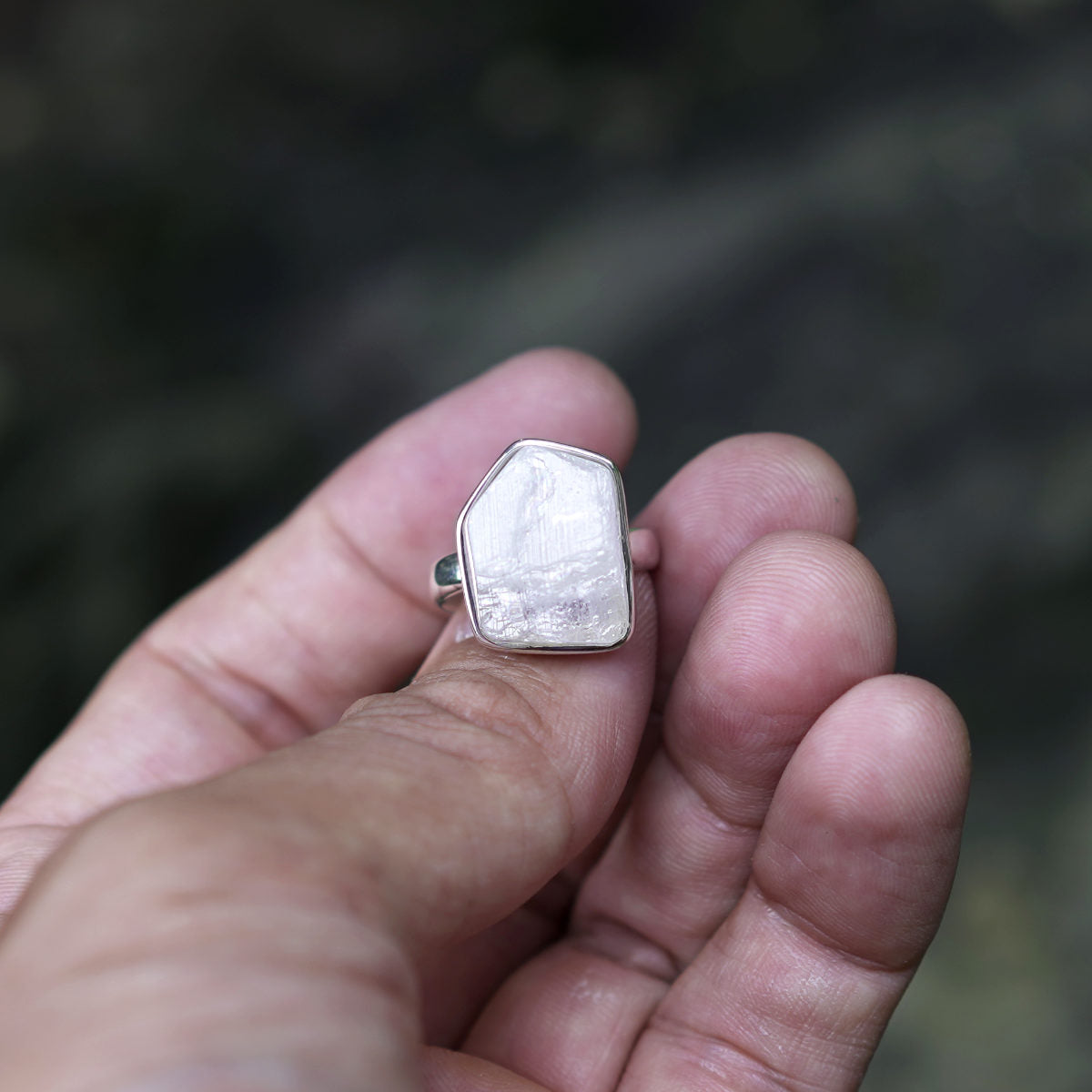 ROUGH MOONSTONE ◇ MANIFESTATION RING - 925 Sterling Silver-BROKENSTONES JEWELRY