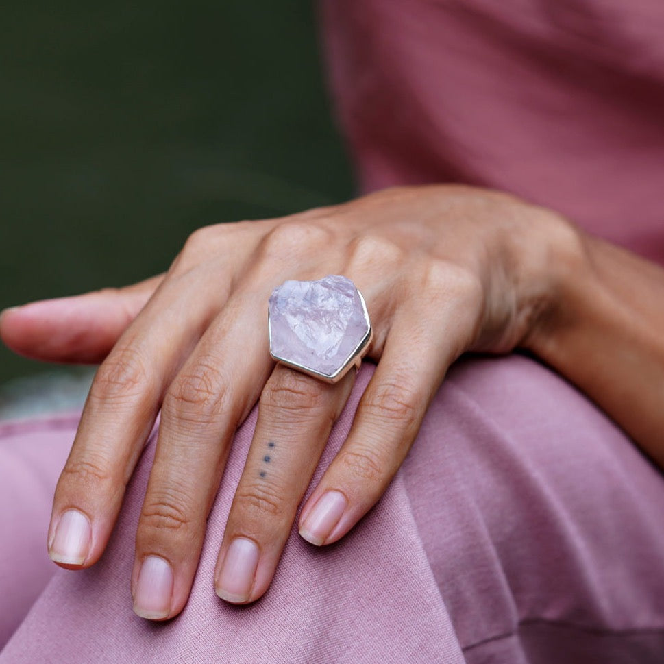 ROUGH ROSE QUARTZ ◇ MANIFESTATION RING - 925 Sterling Silver-BROKENSTONES JEWELRY