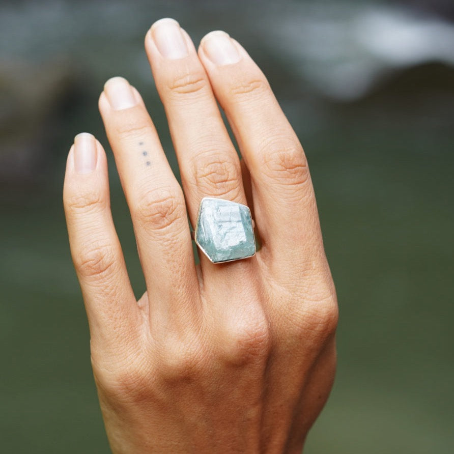 AQUAMARINE RING (925 Sterling Silver+)