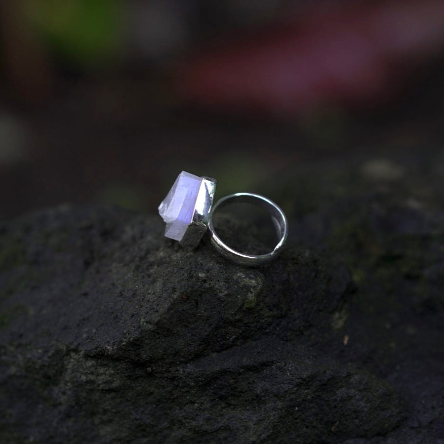 ROUGH MOONSTONE ◇ MANIFESTATION RING - 925 Sterling Silver-BROKENSTONES JEWELRY