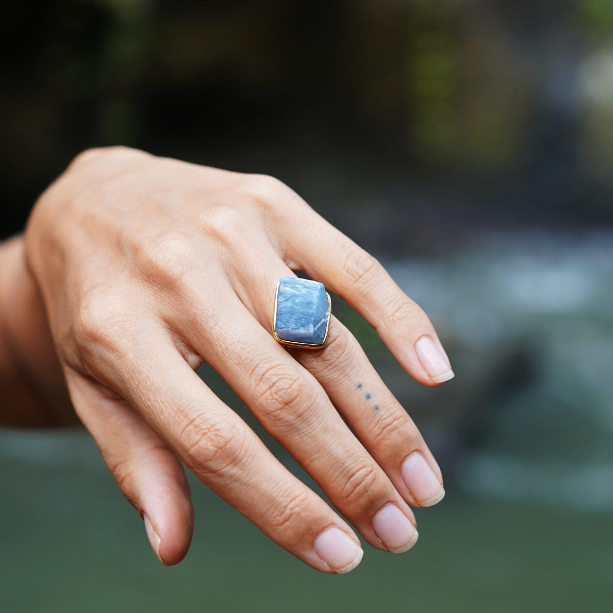 ROUGH AQUAMARINE ◇ MANIFESTATION RING - 18k Vermeil Gold-Plating-BROKENSTONES JEWELRY