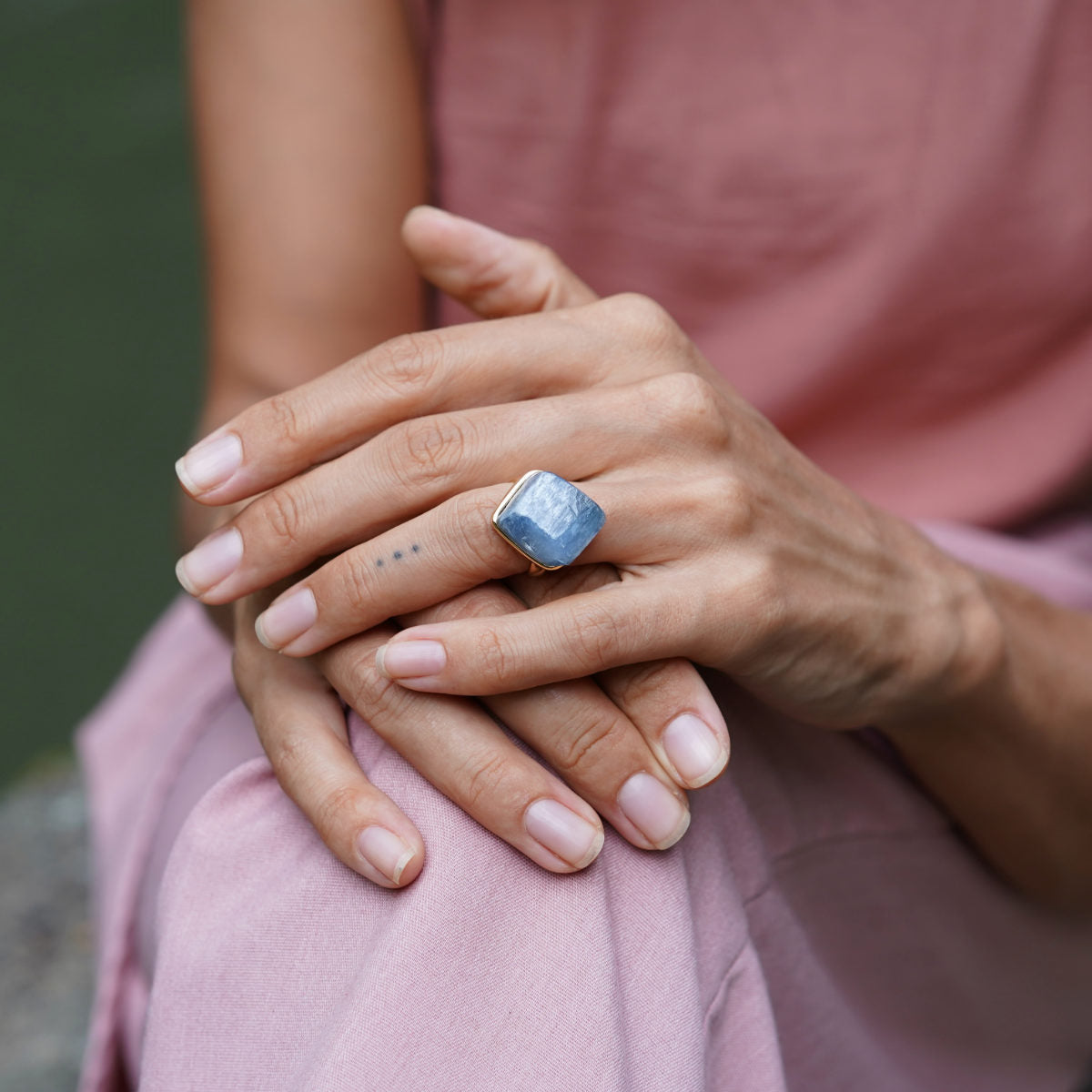 ROUGH AQUAMARINE ◇ MANIFESTATION RING - 18k Vermeil Gold-Plating-BROKENSTONES JEWELRY