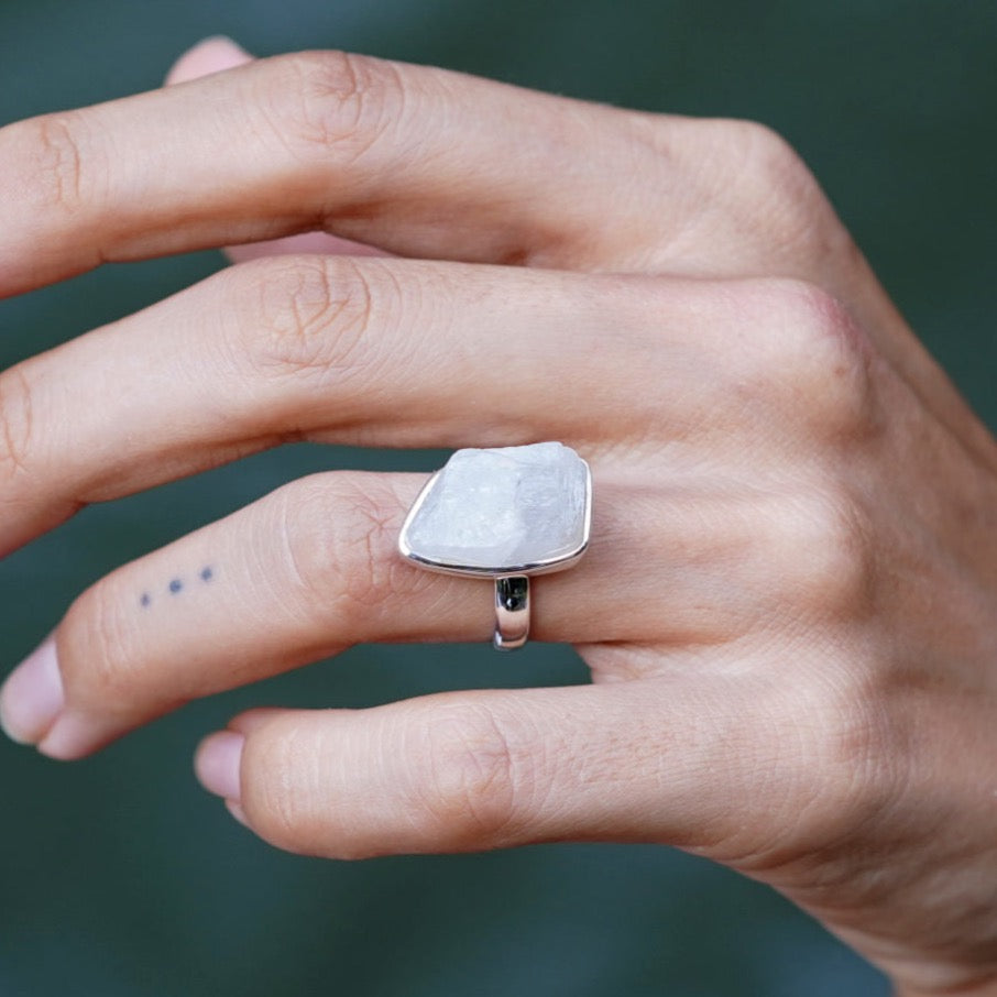 ROUGH MOONSTONE ◇ MANIFESTATION RING - 925 Sterling Silver-BROKENSTONES JEWELRY