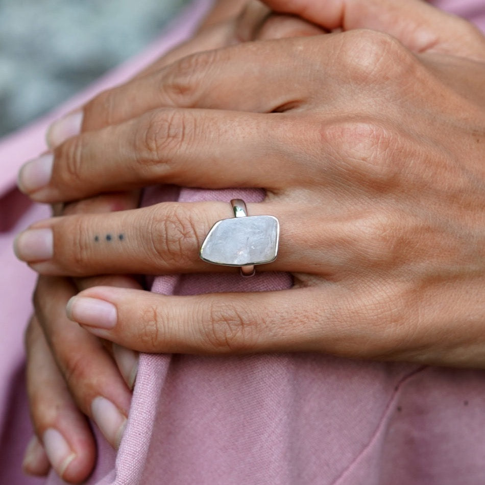 ROUGH MOONSTONE ◇ MANIFESTATION RING - 925 Sterling Silver-BROKENSTONES JEWELRY