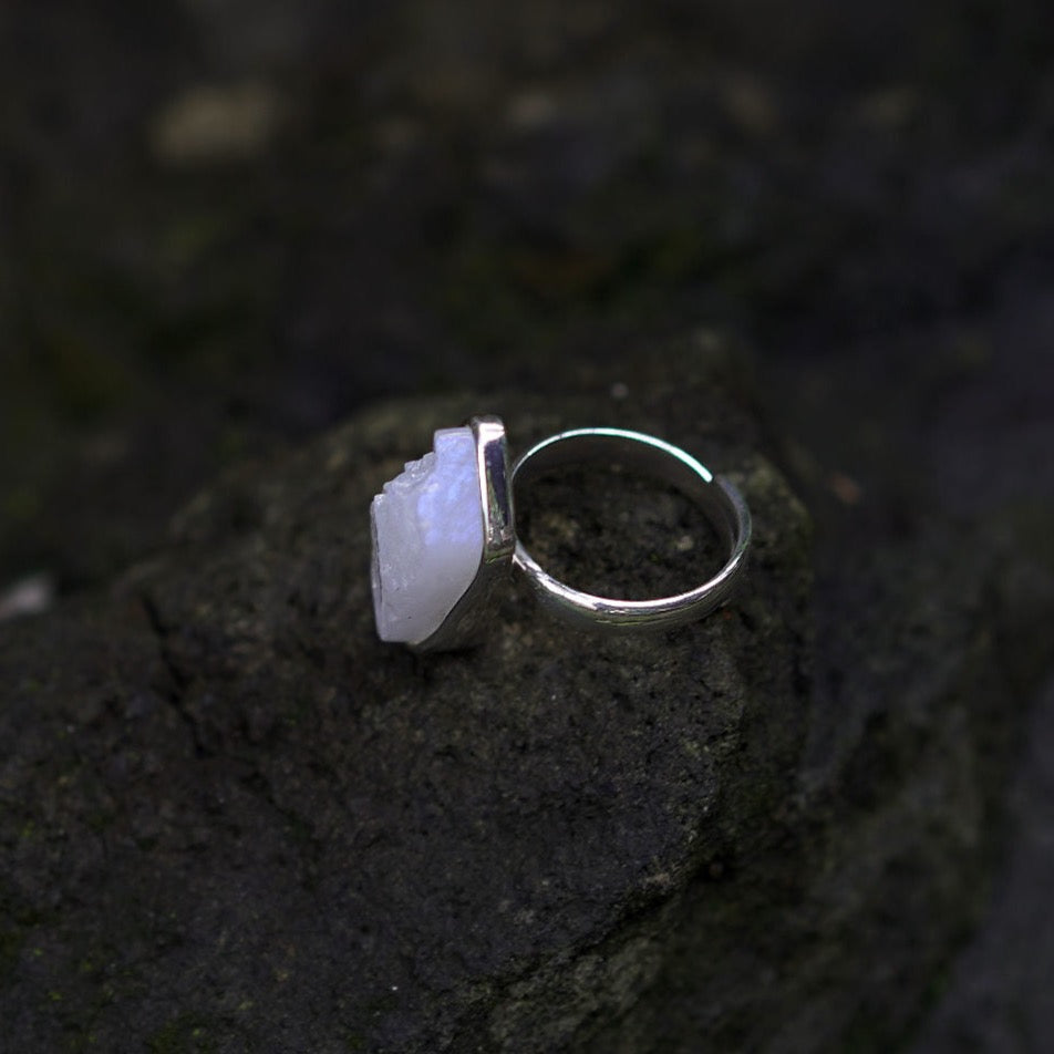 ROUGH MOONSTONE ◇ MANIFESTATION RING - 925 Sterling Silver-BROKENSTONES JEWELRY