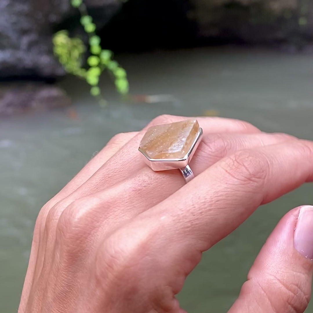 Honey deals calcite ring